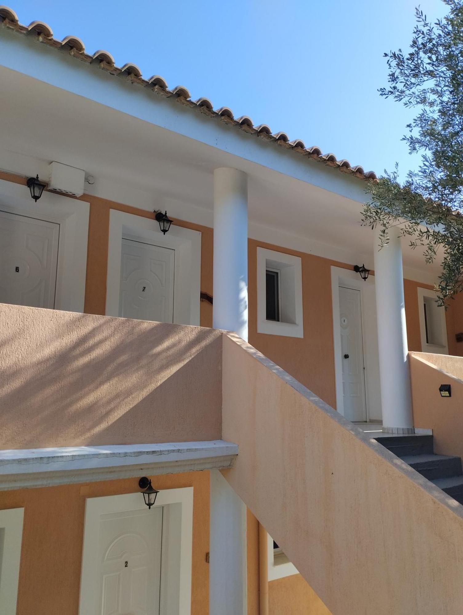 ארגוסטולי Asteras Studios מראה חיצוני תמונה